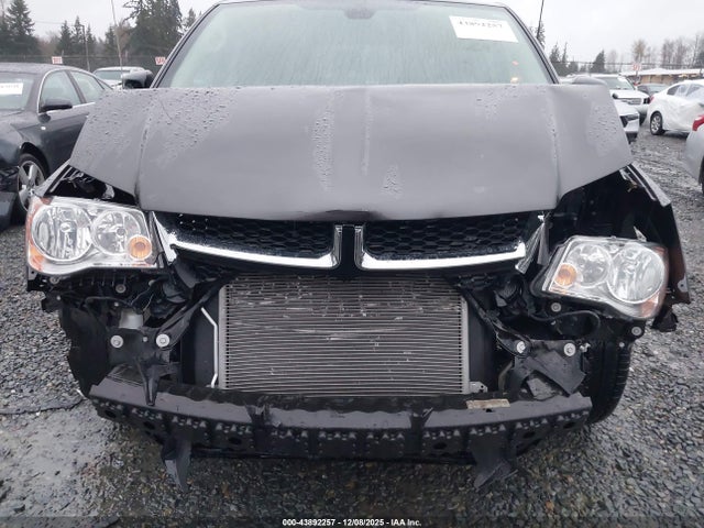 2C4RDGBG8KR766095 Dodge Grand Caravan Se