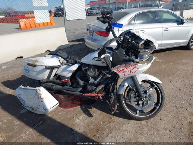 1HD1KH711RB611165 Harley-Davidson FLTRX