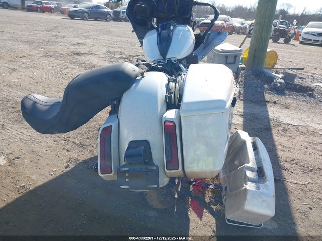 2024 HARLEY-DAVIDSON FLTRX 1HD1KH711RB611165 Photo 5