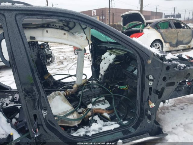 2019 JEEP GRAND CHEROKEE 1C4RJFJT3KC616292 Photo 4