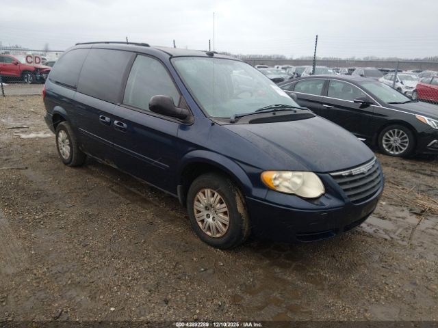 2005 CHRYSLER TOWN & COUNTRY 2C4GP44R55R558708