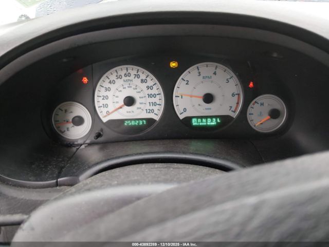 2005 CHRYSLER TOWN & COUNTRY 2C4GP44R55R558708 Photo 6