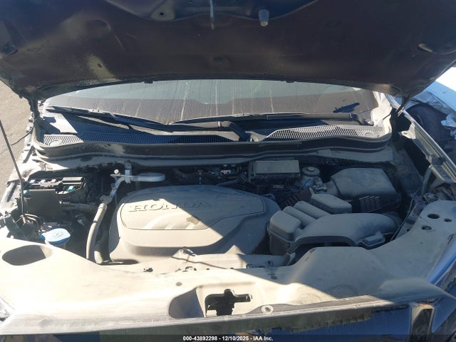 Honda Ridgeline Sport 2024 5FPYK3F12RB019542 Image 32