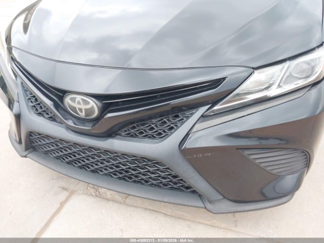 2018 TOYOTA CAMRY 4T1B11HK9JU073990 Photo 5