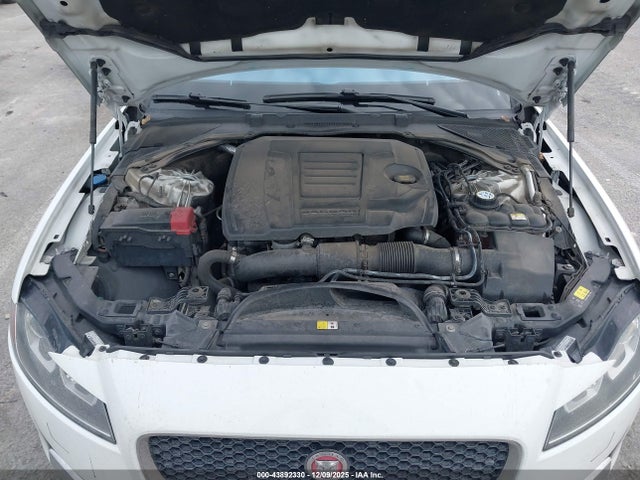 2018 JAGUAR XF SAJBS4FX7JCY54340 Photo 9