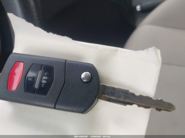 43892367 :رقم المزاد ، JM1CW2BL8D0160096 vin ، 2013 Mazda Mazda5 Sport مزاد بيع