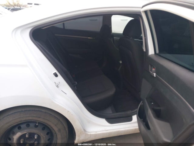 Hyundai ELANTRA SE 2019 5NPD74LF8KH463756 Image 8