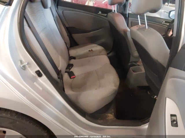 KMHCT4AE6GU998563 Hyundai ACCENT SE