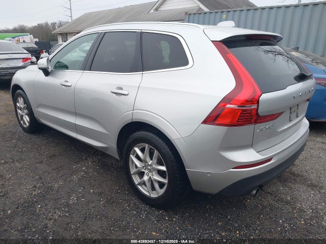 2019 VOLVO XC60 LYV102DK8KB205471 Photo 2