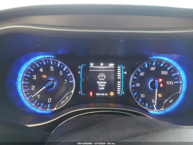 2017 CHRYSLER PACIFICA 2C4RC1CG5HR597774 Photo 6
