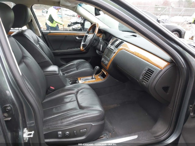 2011 CADILLAC DTS 1G6KP5ES2BU116455 Photo 4