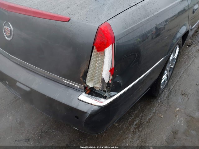 2011 CADILLAC DTS 1G6KP5ES2BU116455 Photo 5