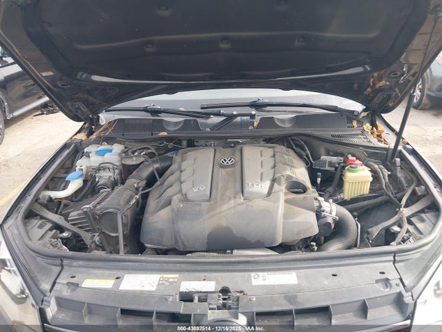 2014 VOLKSWAGEN TOUAREG WVGEP9BP3ED009139 Photo 9