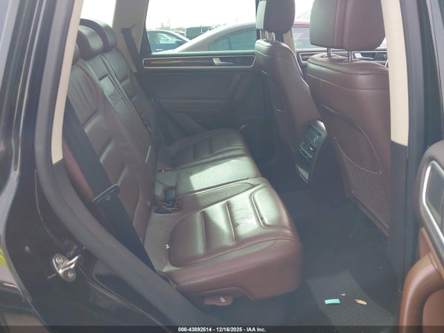 2014 VOLKSWAGEN TOUAREG WVGEP9BP3ED009139 Photo 7