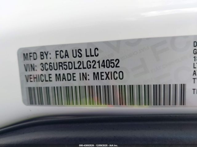 2020 RAM 2500 3C6UR5DL2LG214052 Photo 8