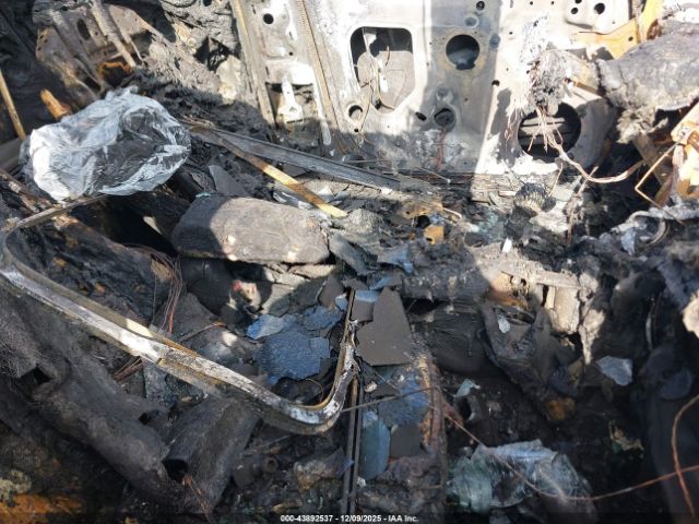 2015 AUDI A3 WAUBFGFF0F1003086 Photo 4