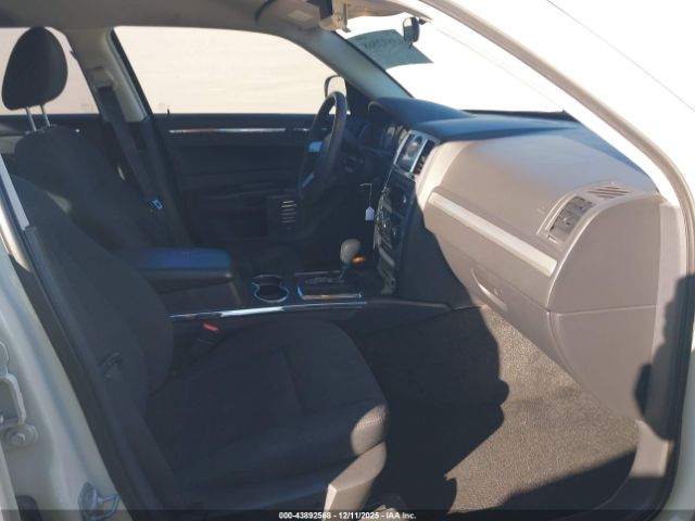 2009 CHRYSLER 300 2C3KA43D69H552093 Photo 4