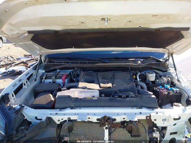 Toyota Tundra Sr5 2025 5TFLA5DB1SX304287 Image 10