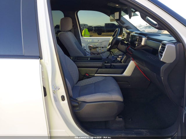 Toyota Tundra Sr5 2025 5TFLA5DB1SX304287 Image 5
