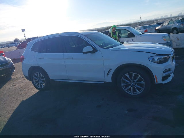 BMW X3 Sdrive30i 2019 5UXTR7C50KLF23590 Image 13