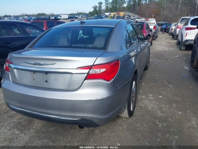 2013 CHRYSLER 200 1C3CCBBB4DN587928 Photo 3