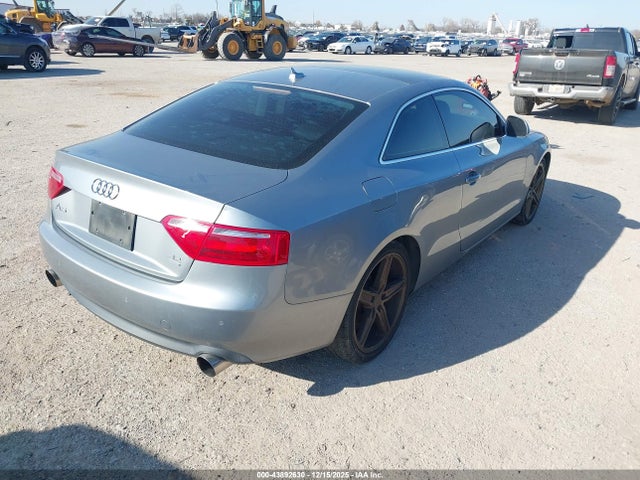 2009 AUDI A5 WAUDK78T49A018489 Photo 3