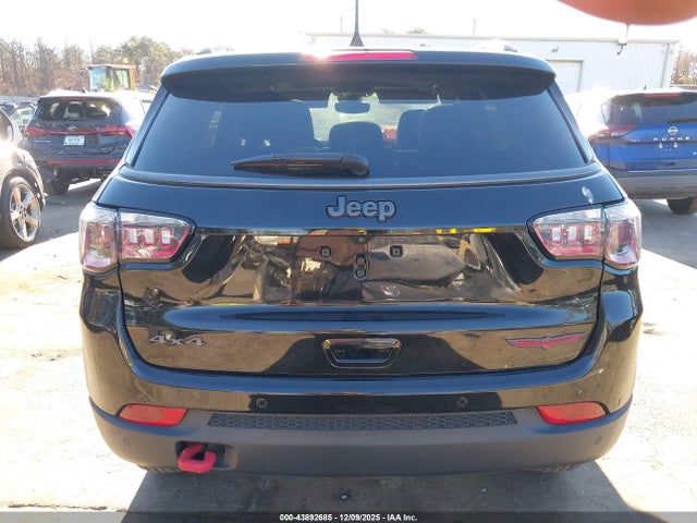 2022 Jeep Compass Trailhawk 4x4 მანქანა იყიდება აუქციონზე, vin: 3C4NJDDB7NT101035, აუქციონის ნომერი: 43892685