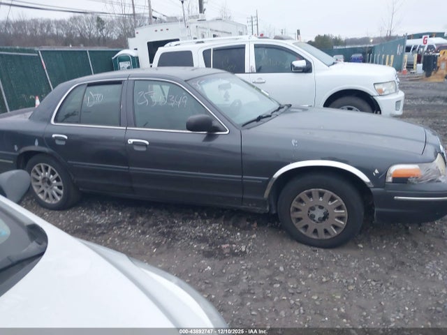 Aukcja sprzedaży 2005 Ford Crown Victoria Police, vin: 2FAFP71W45X117306, numer aukcji: 43892747