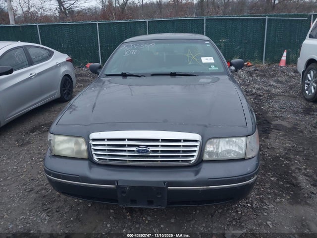 Aukcja sprzedaży 2005 Ford Crown Victoria Police, vin: 2FAFP71W45X117306, numer aukcji: 43892747