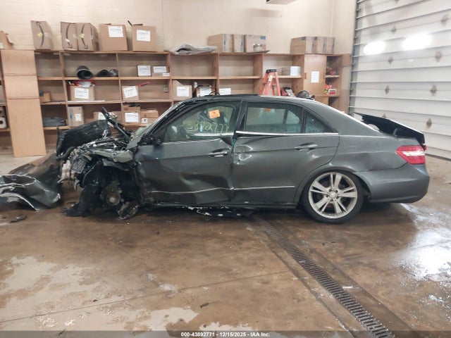2013 Mercedes-benz E 350 4matic მანქანა იყიდება აუქციონზე, vin: WDDHF8JB4DA731181, აუქციონის ნომერი: 43892771