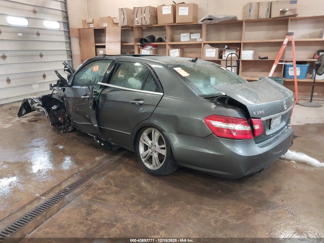 2013 Mercedes-benz E 350 4matic მანქანა იყიდება აუქციონზე, vin: WDDHF8JB4DA731181, აუქციონის ნომერი: 43892771