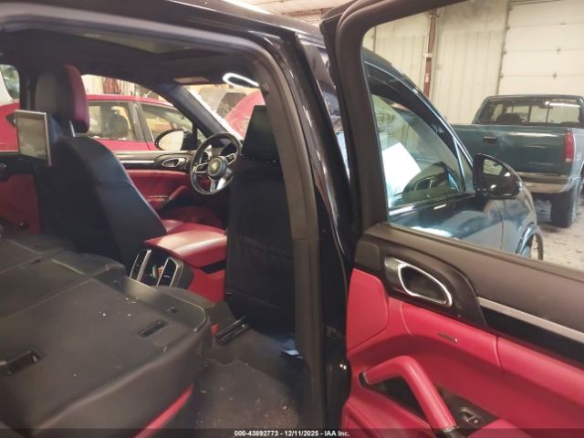 2016 PORSCHE CAYENNE WP1AD2A2XGLA78894 Photo 7