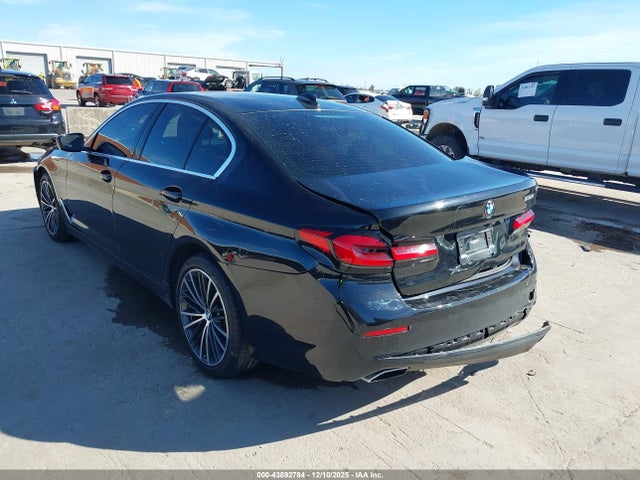 Продаж на аукціоні авто 2021 Bmw 530i, vin: WBA53BH0XMWX27630, номер лоту: 43892784