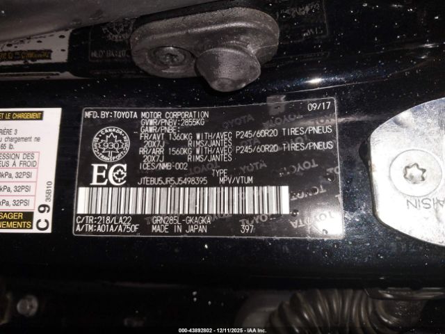 2018 TOYOTA 4RUNNER JTEBU5JR5J5498395 Photo 8