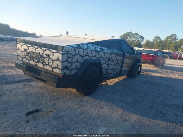 2024 TESLA CYBERTRUCK 7G2CEHED8RA017873 Photo 3