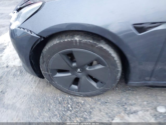 Auction sale of the 2023 Tesla Model 3 Rear-wheel Drive, vin: 5YJ3E1EA5PF570206, lot number: 43892872
