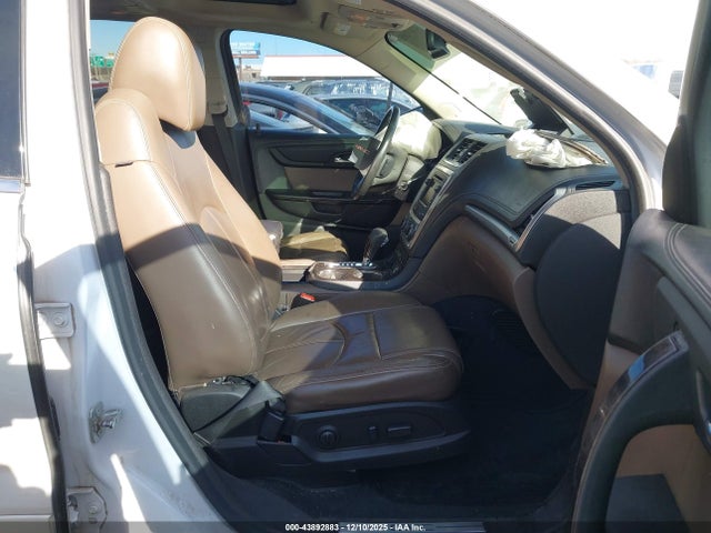 43892883 :رقم المزاد ، 1GKKRRKD9GJ165041 vin ، 2016 Gmc Acadia Slt-1 مزاد بيع