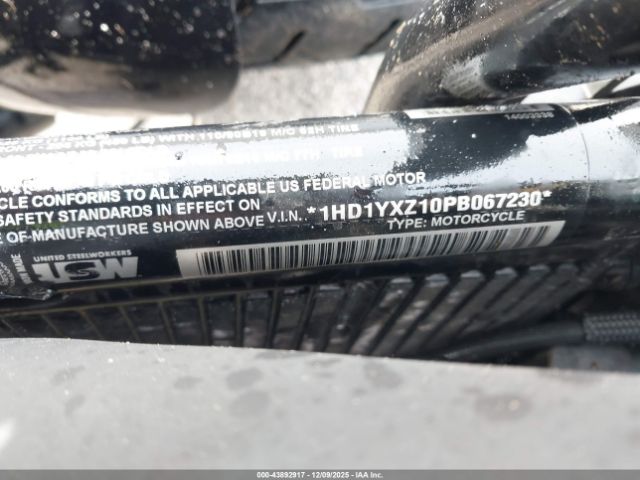 2023 HARLEY-DAVIDSON FXLRST 1HD1YXZ10PB067230 Photo 9