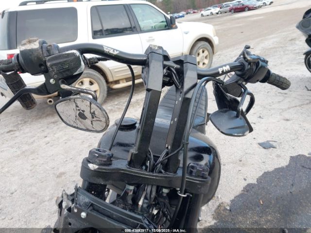 2023 HARLEY-DAVIDSON FXLRST 1HD1YXZ10PB067230 Photo 4