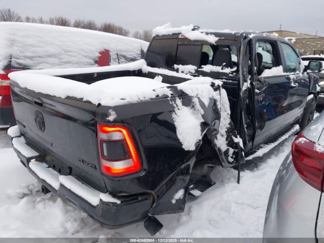 2021 RAM 1500 1C6SRFFT0MN723382 Photo 3