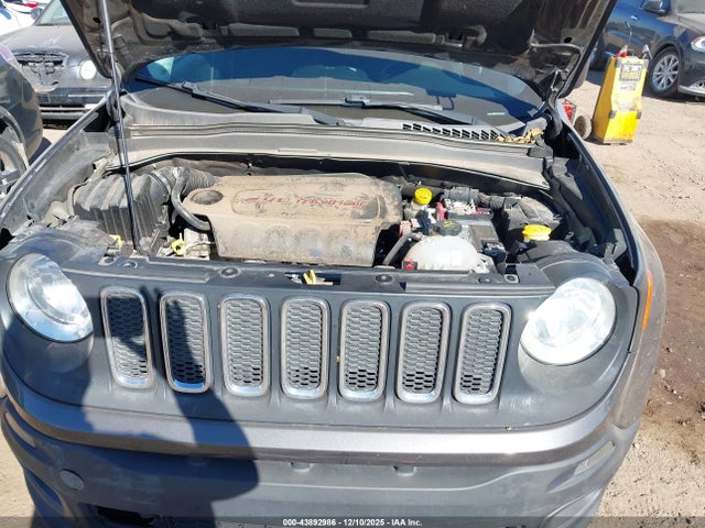 Jeep Renegade Latitude 2016 ZACCJBBT6GPD59337 Image 10