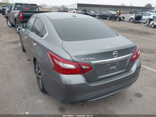 2018 NISSAN ALTIMA 1N4AL3AP5JC181661 Photo 2