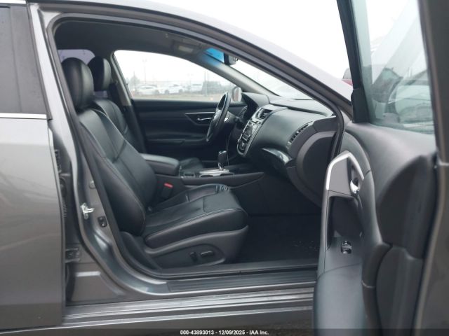 2018 NISSAN ALTIMA 1N4AL3AP5JC181661 Photo 4