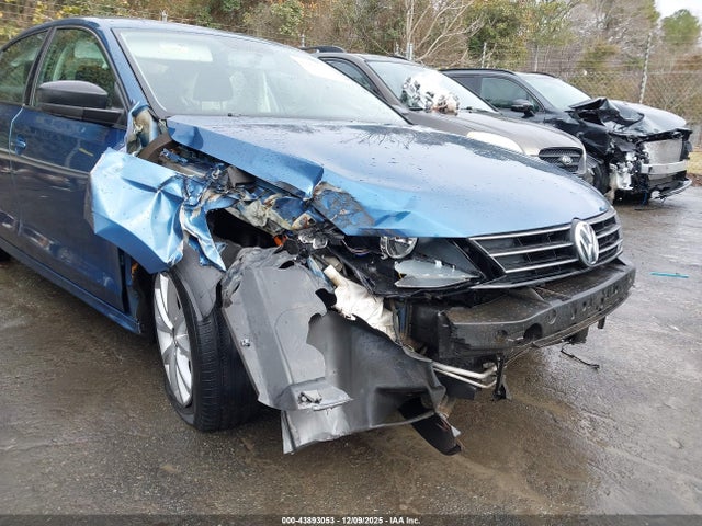 Aukcja sprzedaży 2015 Volkswagen Jetta 1.8t Se, vin: 3VWD17AJ8FM257800, numer aukcji: 43893053