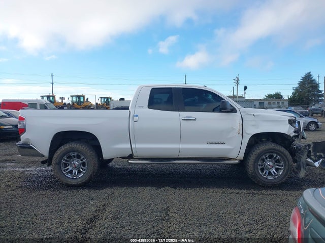 Toyota TUNDRA DOU 2015 5TFUM5F18FX059316 Image 23