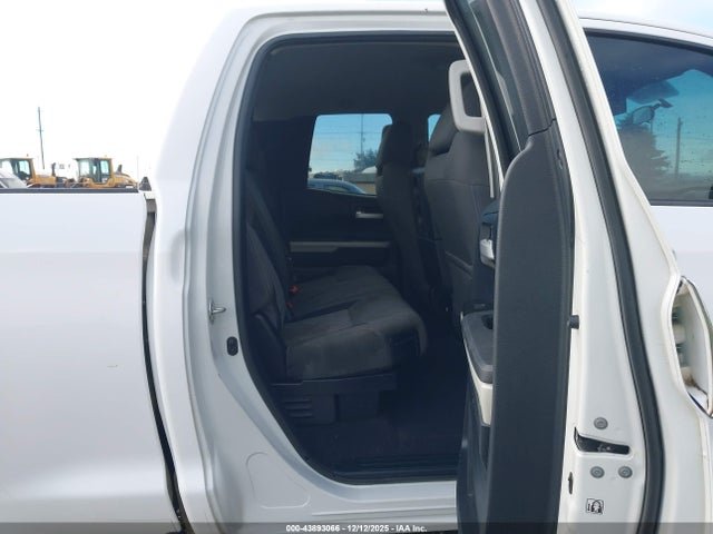 Toyota TUNDRA DOU 2015 5TFUM5F18FX059316 Image 18