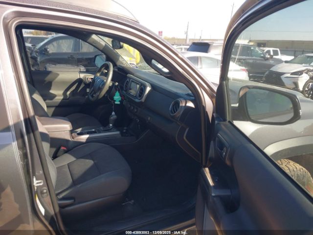 2019 TOYOTA TACOMA 5TFAZ5CN4KX076202 Photo 4