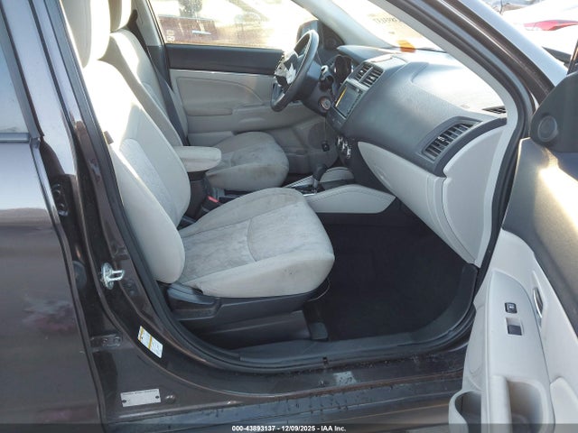 2021 MITSUBISHI OUTLANDER SPORT JA4APUAU2MU023913 Photo 4