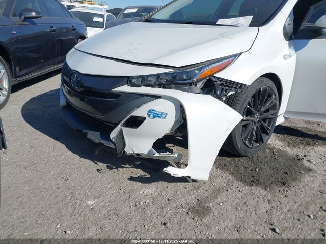 Toyota Prius Prime Xle 2021 JTDKAMFP3M3165384 Image 6