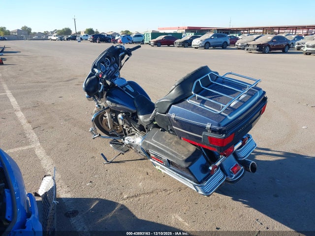 2003 HARLEY-DAVIDSON FLHTCUI 1HD1FCW163Y620361 Photo 2